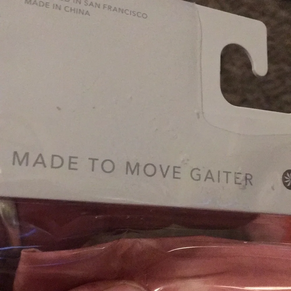 NIOP Athleta Made to Move Gaiter Pink and Purple (2) in each Package